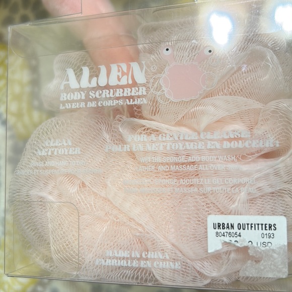 Alien Bath Shower Poof!! Fun for all ages. 🛸👽👾 - Picture 3 of 5